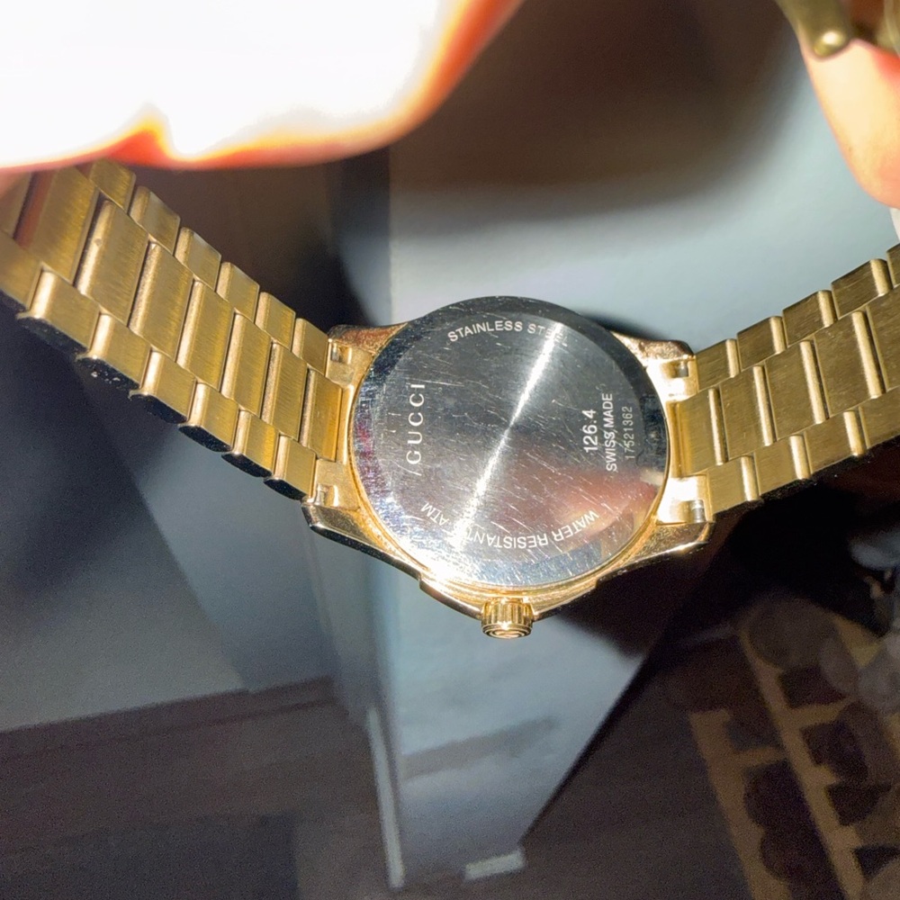 Gucci g-timeless Watch - Picture 2 of 2
